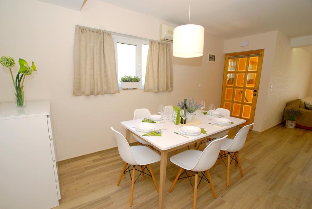 Apartments Buneta Novi Vinodolski Ngoại thất bức ảnh